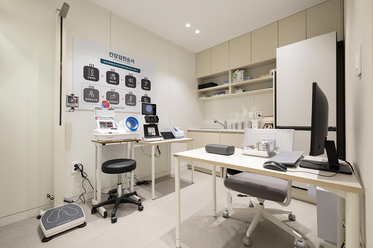 경희아산내과 내부 인테리어-9